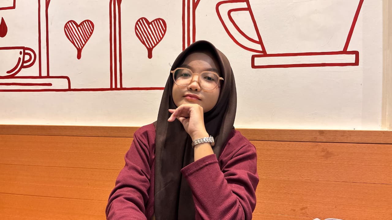 Foto Frieska Herfali Putri